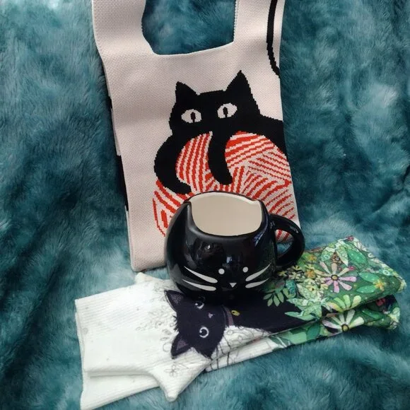 Cat Lover Gift Bundle Cat Mug Mini Knit Cat Bag Cat Print Gloves Cozy Cute Set - Picture 6 of 6